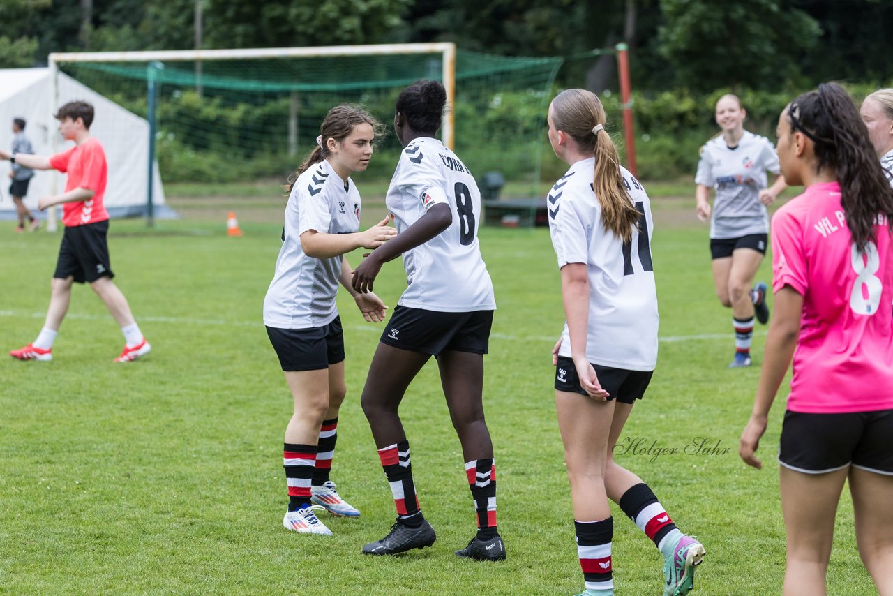 Bild 255 - Loewinnen Cup